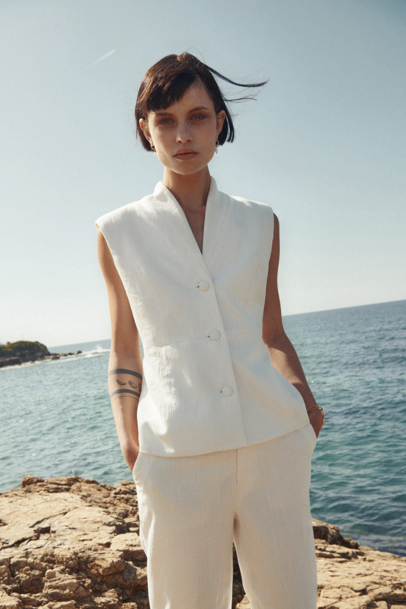 SLEEVELESS JACKET - Image 5